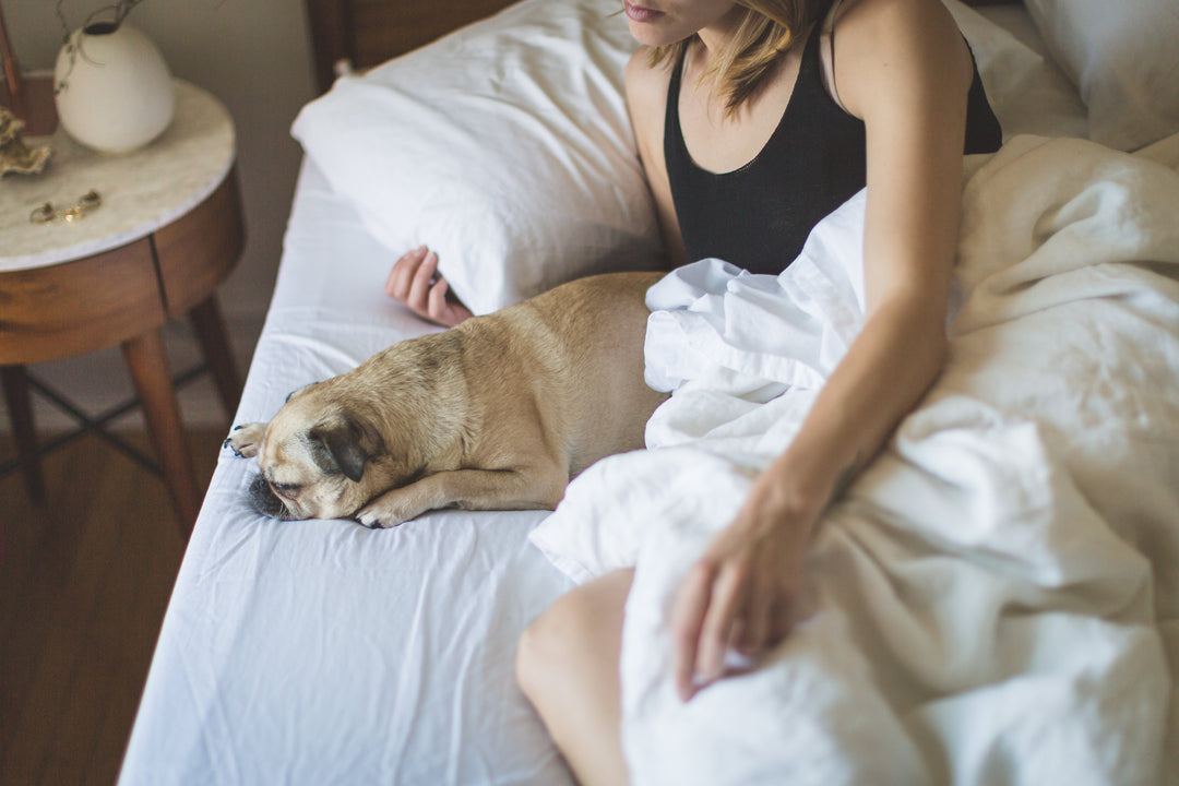 Ultimate Guide to Side Sleepers - Yogasleep